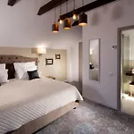 Casa Renium
